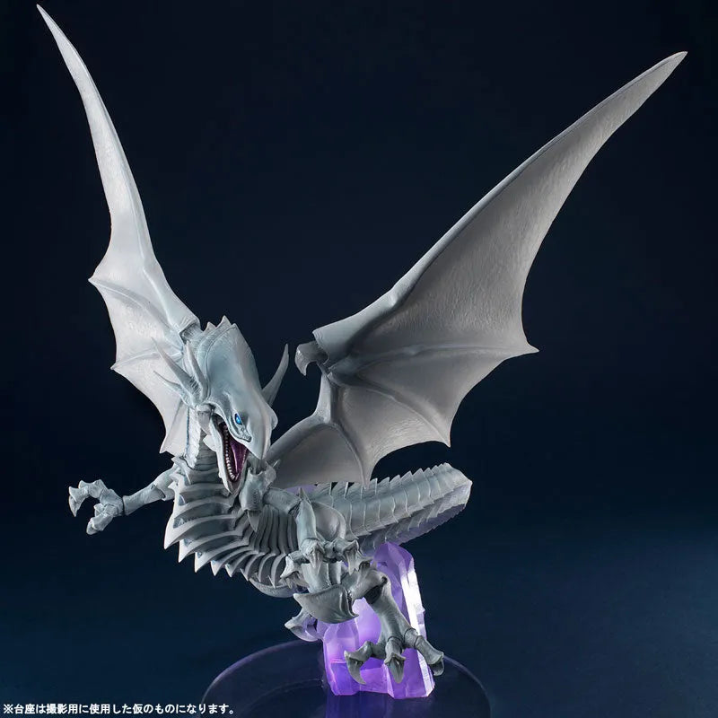 Yu-Gi-Oh! Duel Monsters - Blue-Eyes White Dragon - Art Works Monsters (MegaHouse)ㅤ – MegaHouse – ActionFigureBrasil