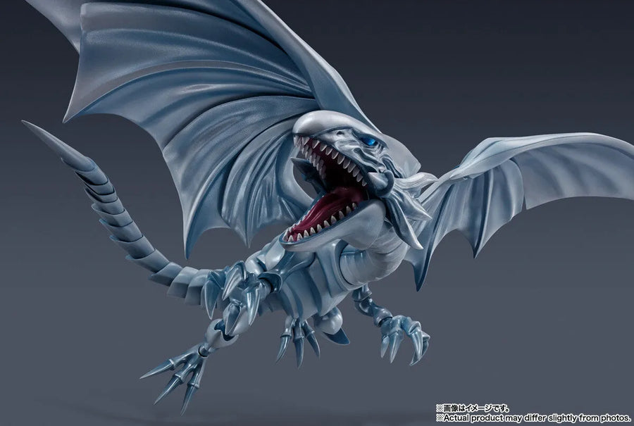 Yu-Gi-Oh! Duel Monsters - Blue-Eyes White Dragon - S.H.MonsterArts (Bandai Spirits)ㅤ – Bandai Spirits – ActionFigureBrasil