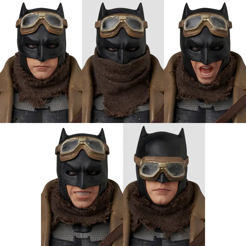 Zack Snyder's Justice League - Batman - Mafex No.260 - Knightmare (Medicom Toy)ㅤ – Medicom Toy – ActionFigureBrasil