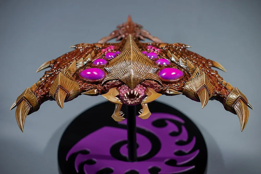 Zerg Brood Lord – Dark Horse Comics – ActionFigure Brasil