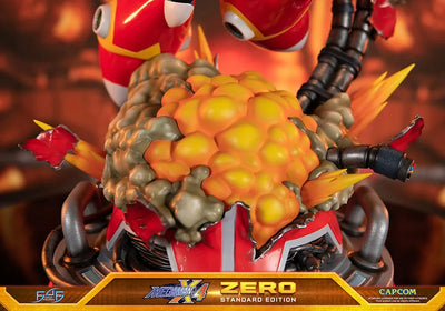 Zero - LIMITED EDITION: 600 – First 4 Figures – ActionFigure Brasil — ângulo diferente