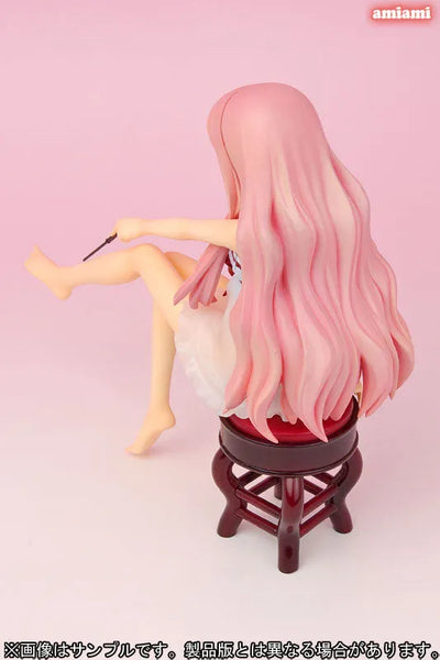Zero no Tsukaima - Louise Françoise Le Blanc de la Vallière - 1/6 - Sweet White ver. Miyazawa Model ver. (Kotobukiya)ㅤ – Kotobukiya – ActionFigureBrasil — ângulo diferente